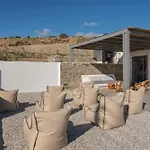 Villa Avera - Brand New With Private Pools And Outdoor Cinema