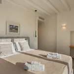 Villa Avera - Brand New With Private Pools And Outdoor Cinema *