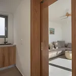 Avera - Brand New With Private Pools And Outdoor Cinema Parikia (Paros)