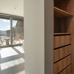 Avera - Brand New With Private Pools And Outdoor Cinema * Parikia (Paros)