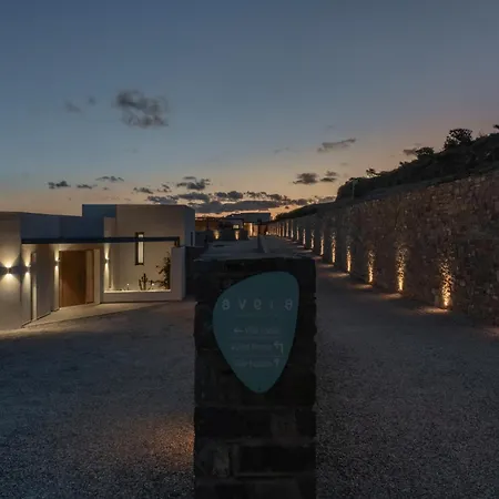 Avera - Brand New With Private Pools And Outdoor Cinema *