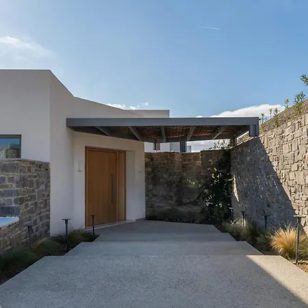 Avera - Brand New With Private Pools And Outdoor Cinema Villa Parikia (Paros)