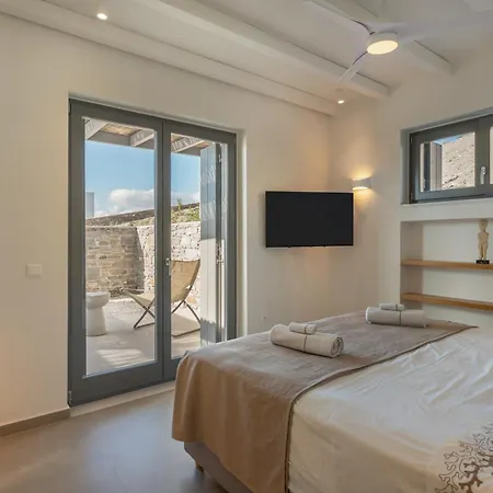 Avera - Brand New With Private Pools And Outdoor Cinema Willa *