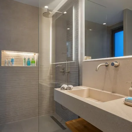 Avera - Brand New With Private Pools And Outdoor Cinema Páros