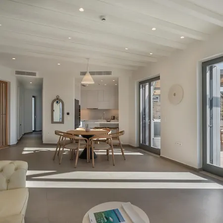 Avera - Brand New With Private Pools And Outdoor Cinema *