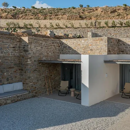 Willa Avera - Brand New With Private Pools And Outdoor Cinema *