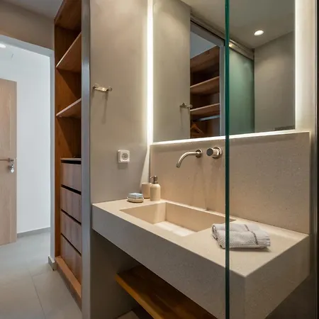 Willa Avera - Brand New With Private Pools And Outdoor Cinema