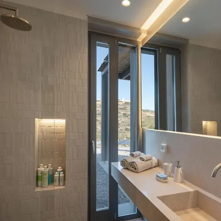 Avera - Brand New With Private Pools And Outdoor Cinema Willa