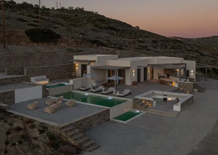 Avera - Brand New With Private Pools And Outdoor Cinema