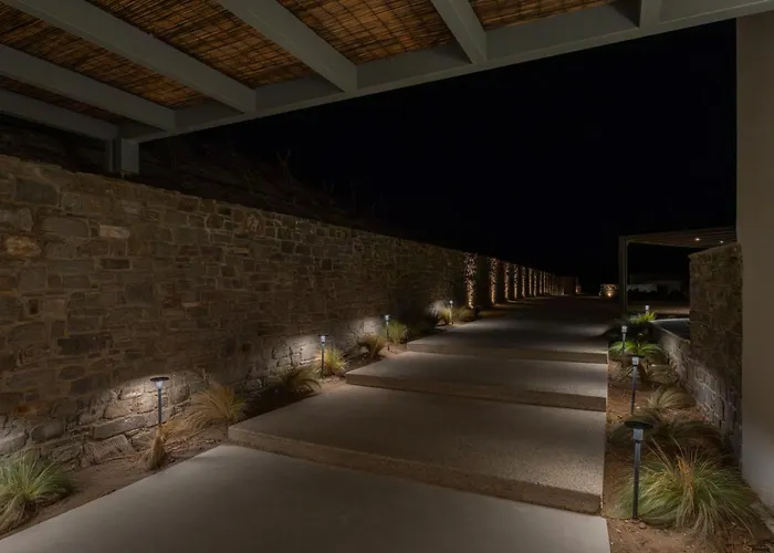 Avera - Brand New With Private Pools And Outdoor Cinema Parikia (Paros)