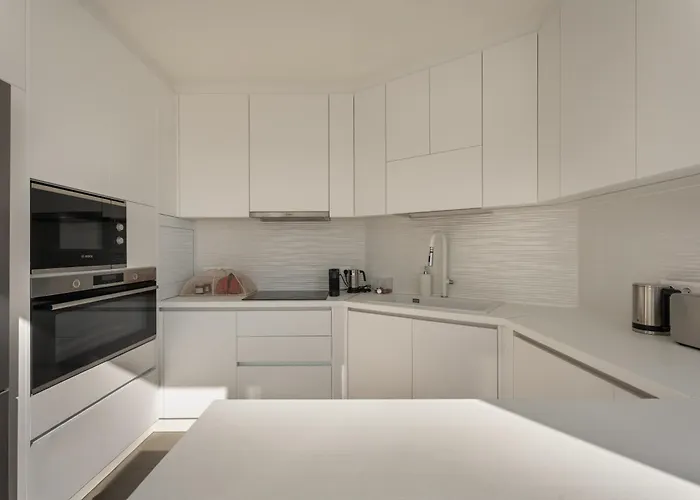 Avera - Brand New With Private Pools And Outdoor Cinema Villa *