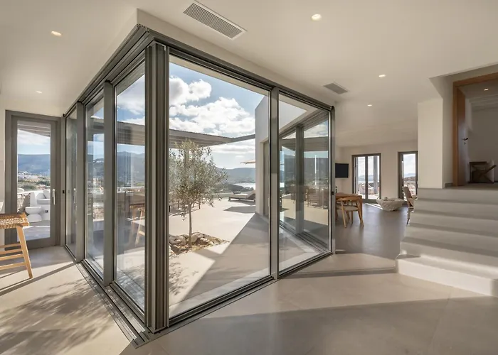 Avera - Brand New With Private Pools And Outdoor Cinema Parikia (Paros)