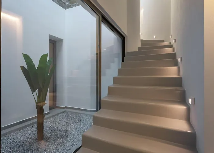 Villa Avera - Brand New With Private Pools And Outdoor Cinema Parikia (Paros)