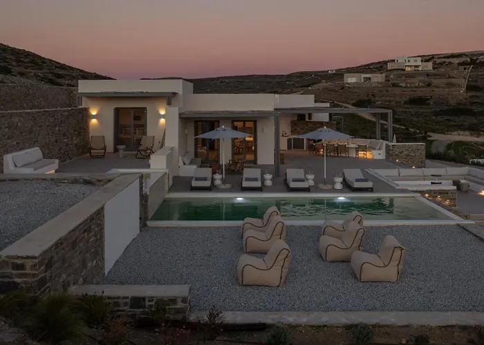 Avera - Brand New With Private Pools And Outdoor Cinema * Parikia (Paros)