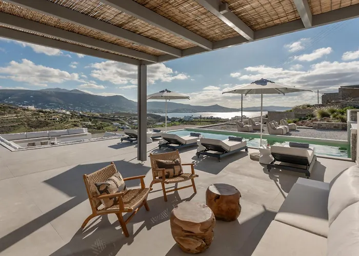 Villa Avera - Brand New With Private Pools And Outdoor Cinema