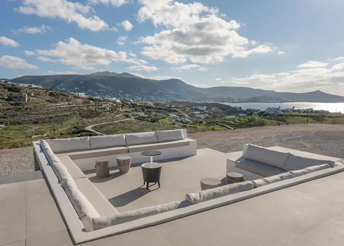 Avera - Brand New With Private Pools And Outdoor Cinema *