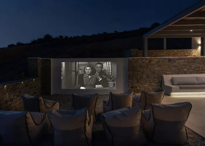 Avera - Brand New With Private Pools And Outdoor Cinema Villa *