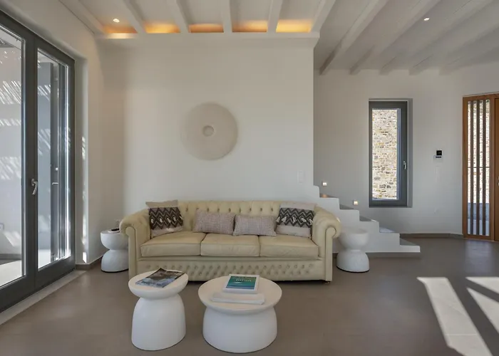 Avera - Brand New With Private Pools And Outdoor Cinema *