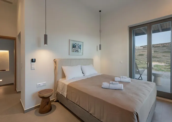 Avera - Brand New With Private Pools And Outdoor Cinema Villa *