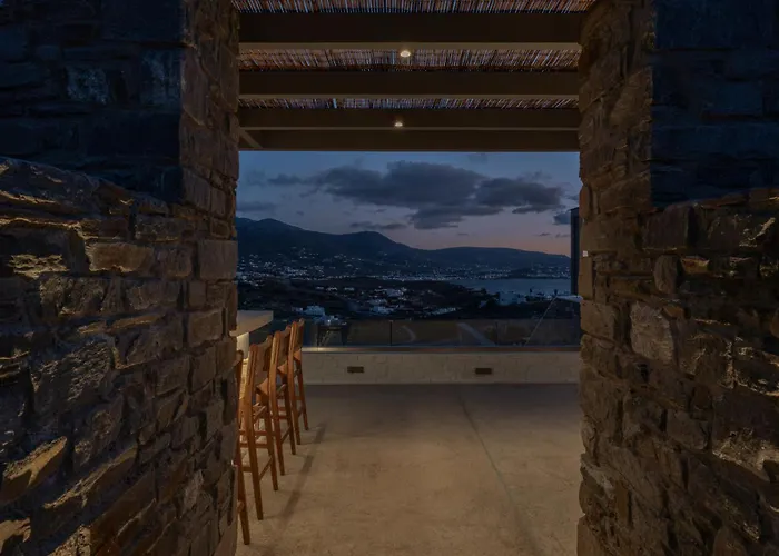 Avera - Brand New With Private Pools And Outdoor Cinema *